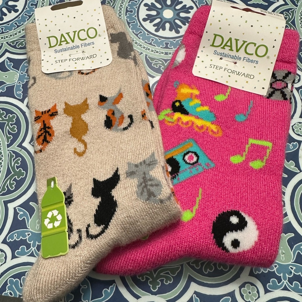 Davco Women's Fun Animal and Music Socks - Pink and Beige
